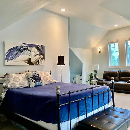 Goldilocks Bed & Breakfast Kodiak Exterior photo