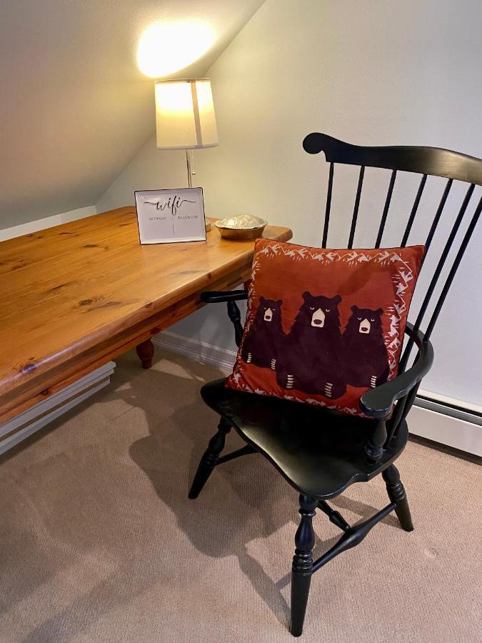 Goldilocks Bed & Breakfast Kodiak Exterior photo
